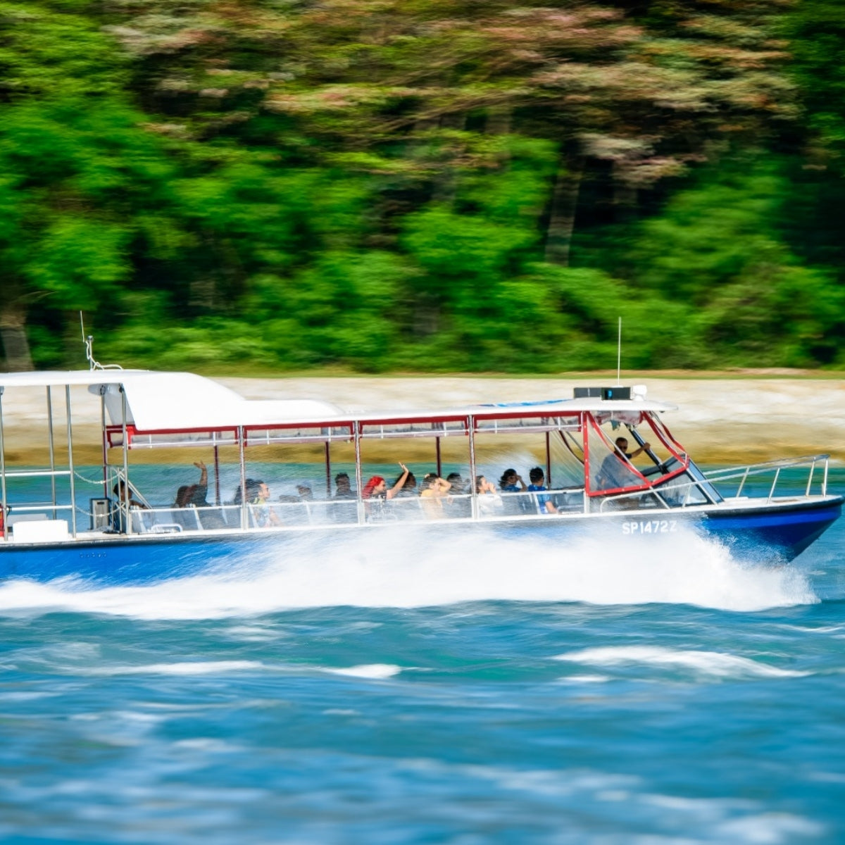 Albatross Hop-On Hop-Off Speedboat Pass (1-Day Unlimited Rides) + $25 Tall Ship Café F&B Lunch Voucher