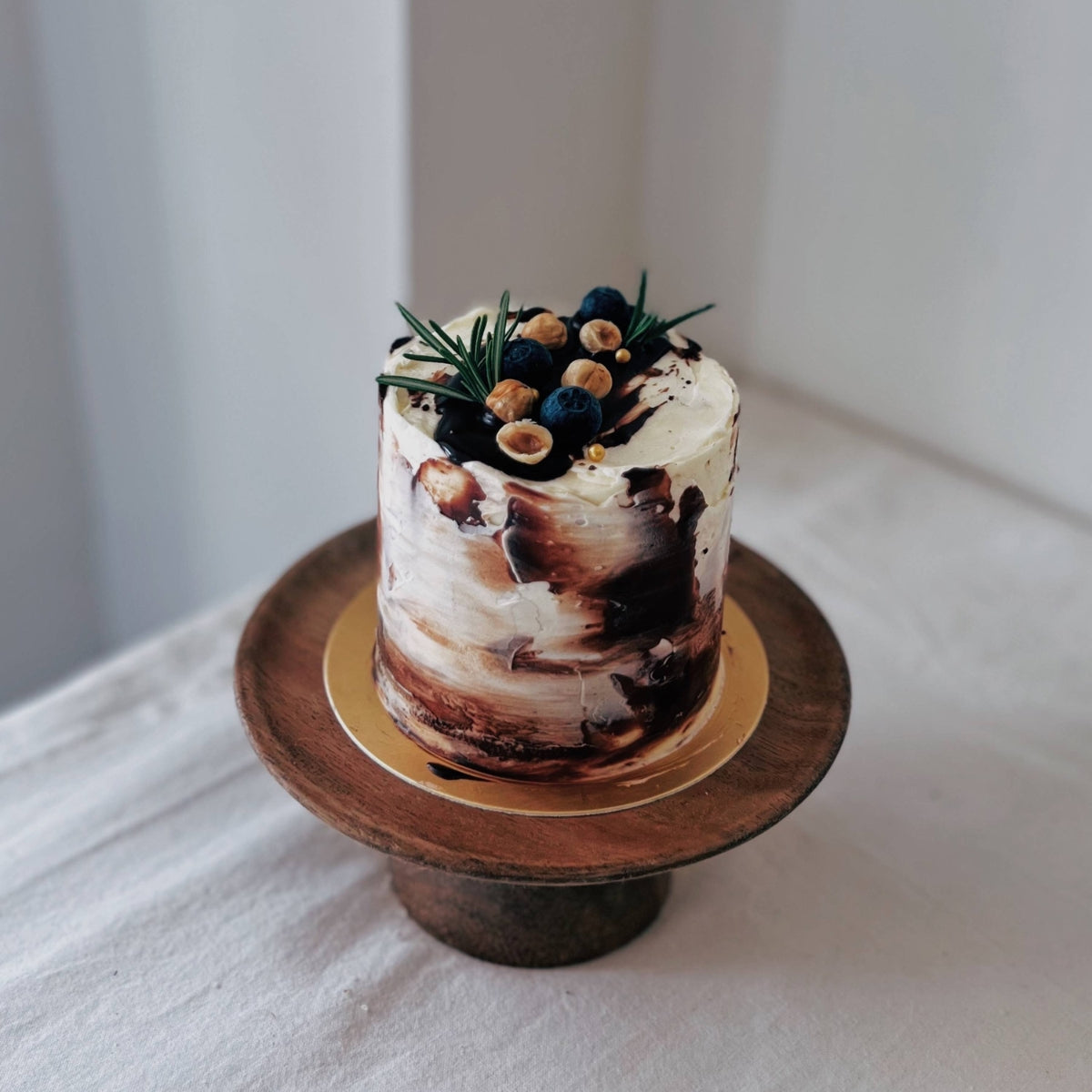 Sarah’s Loft Signature 3.5" Mini Cake