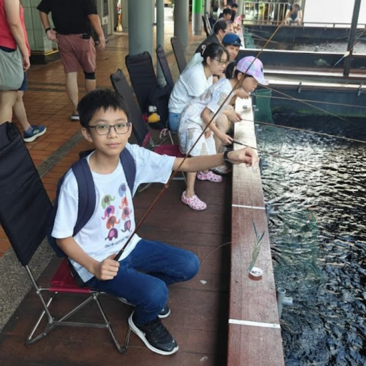 Student Special: Prawning Experience for Students with Valid Student Pass – Free Drink