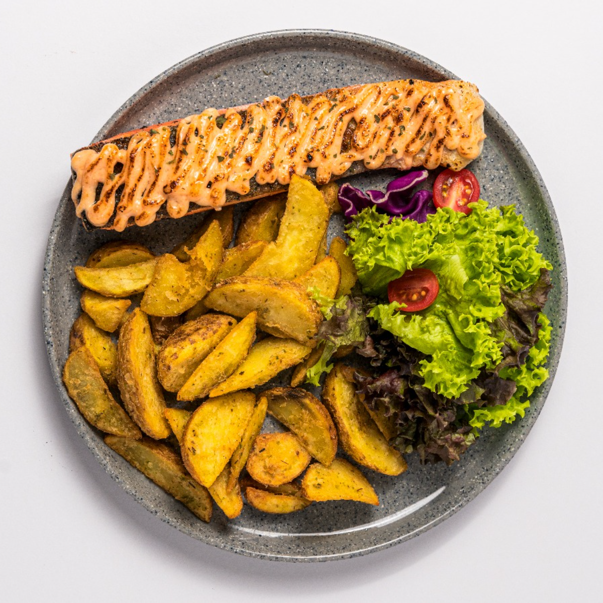 Surf & Turf Party: Ribeye & Salmon Set for 2 come with drinks