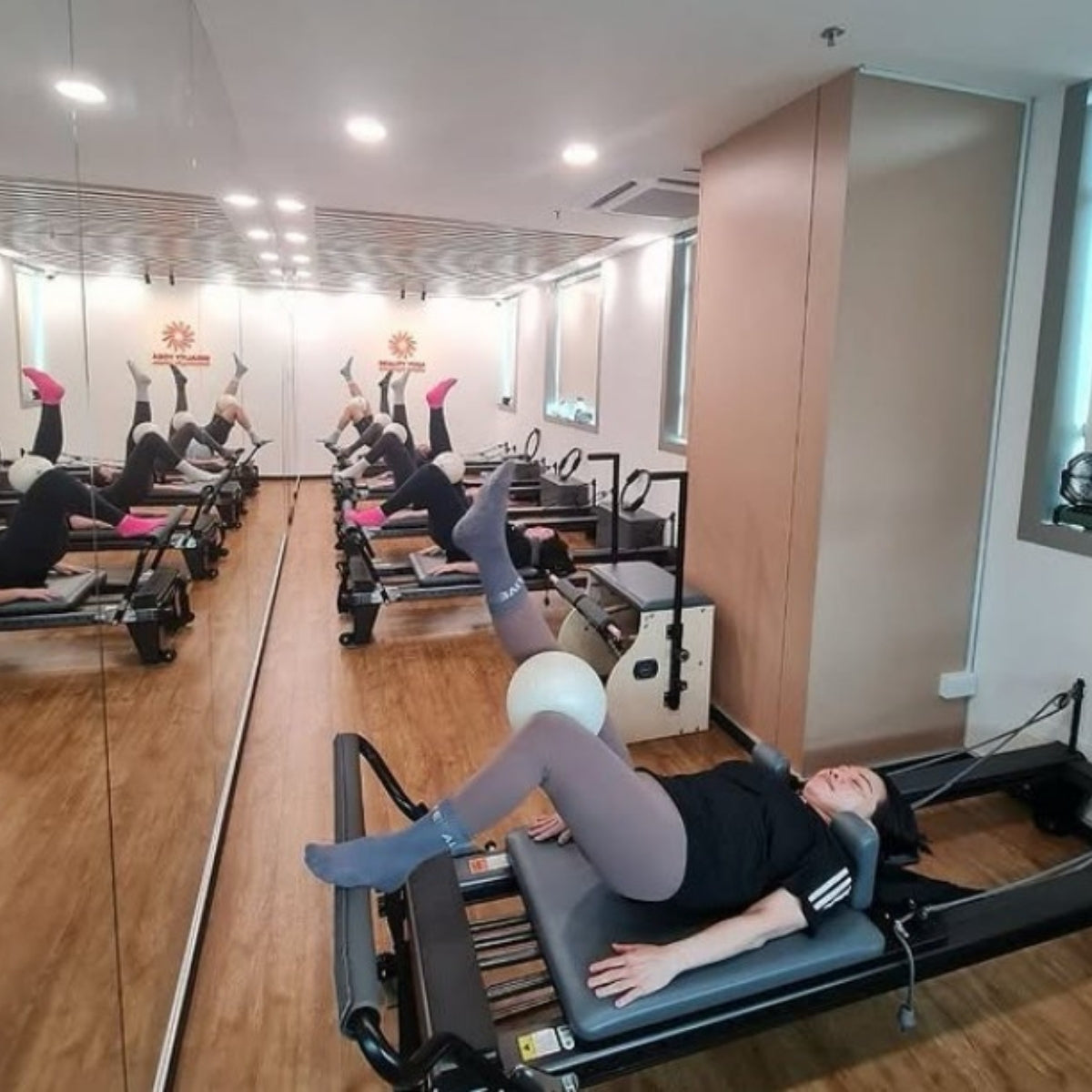 Body Sculpt Trial Pack: 3 Reformer + 1 Yoga