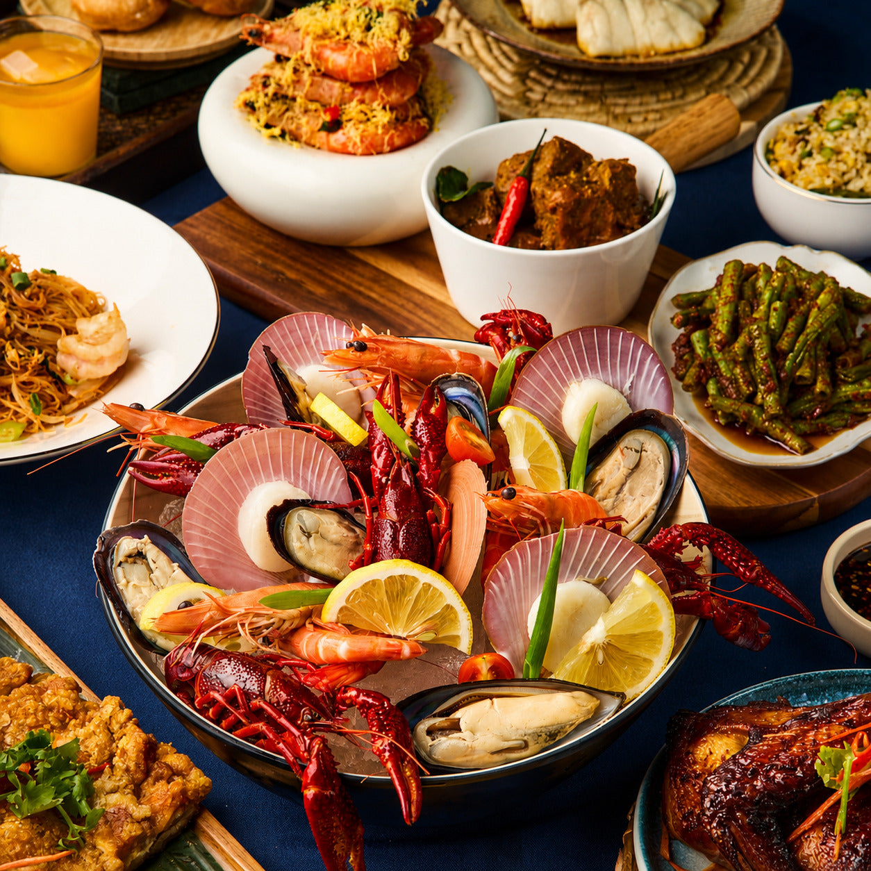 Tiffany Café & Restaurant | Furama City Centre International Buffet - Halal