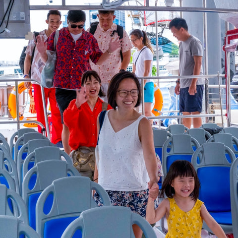 Albatross Hop-On Hop-Off Speedboat Pass (1-Day Unlimited Rides) + $25 Tall Ship Café F&B Lunch Voucher