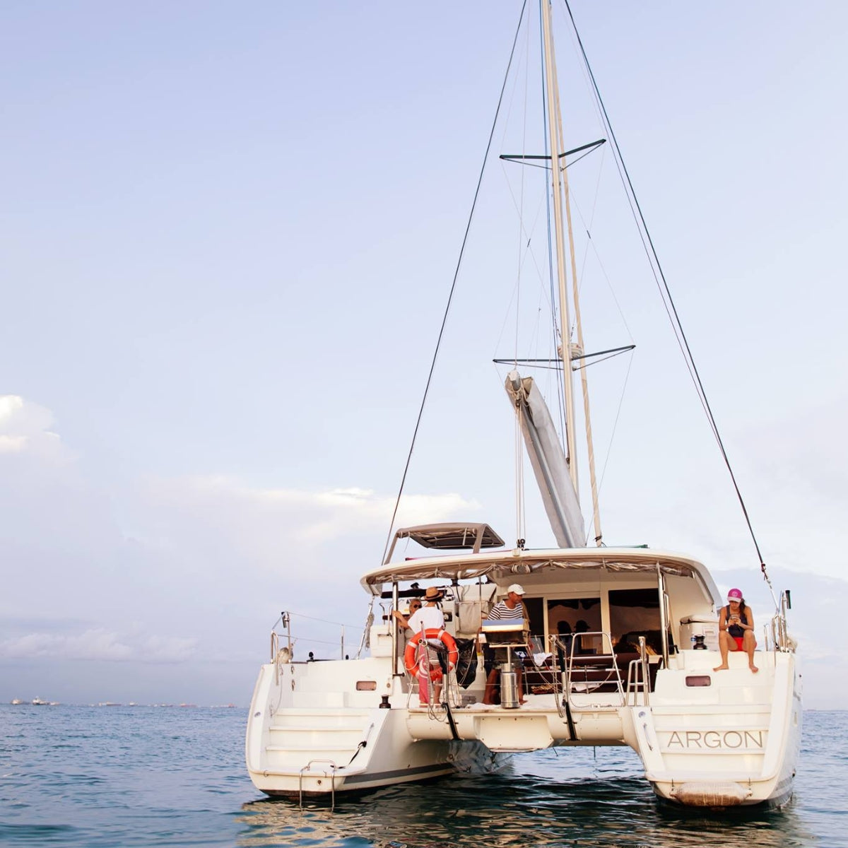 Argon 4-Hour Private Yacht Charter (Up to 18 Pax)