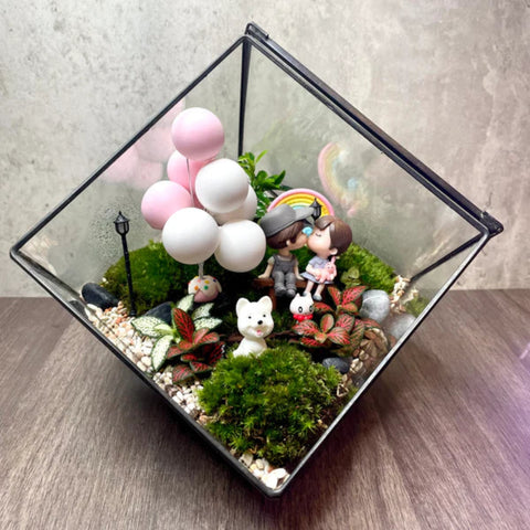 Fun & Therapeutic Succulents in Geometric Square Prism Couple Terrarium Workshop