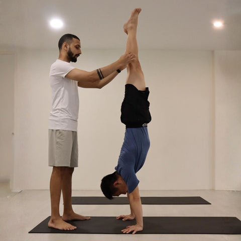 Handstand Masterclass Trial Session