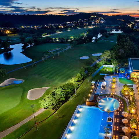 2D1N Batam Staycation - Radisson Golf & Convention Centre Batam