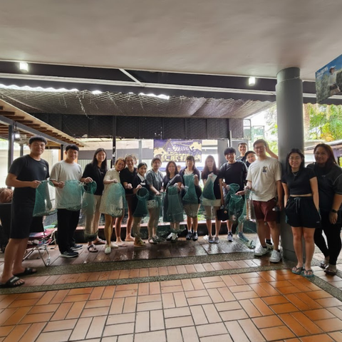 Student Special: Prawning Experience for Students with Valid Student Pass – Free Drink