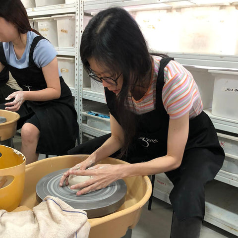 Wheel-Throwing Pottery Trial Lesson with Glazing